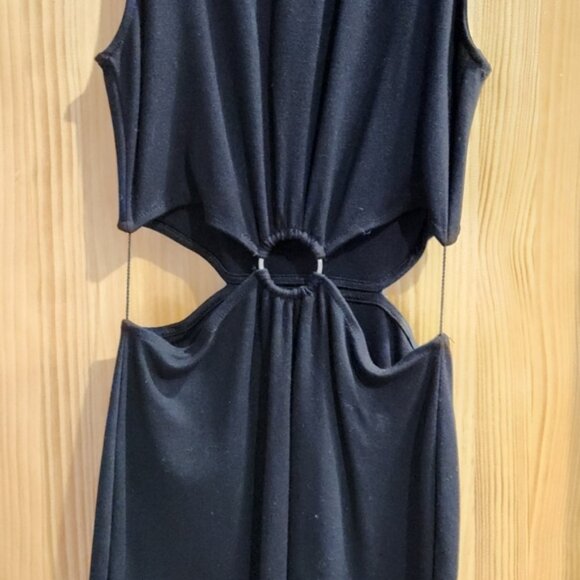 H&M DIVIDED- Cut-out Dress (Black) - Picture 2 of 10